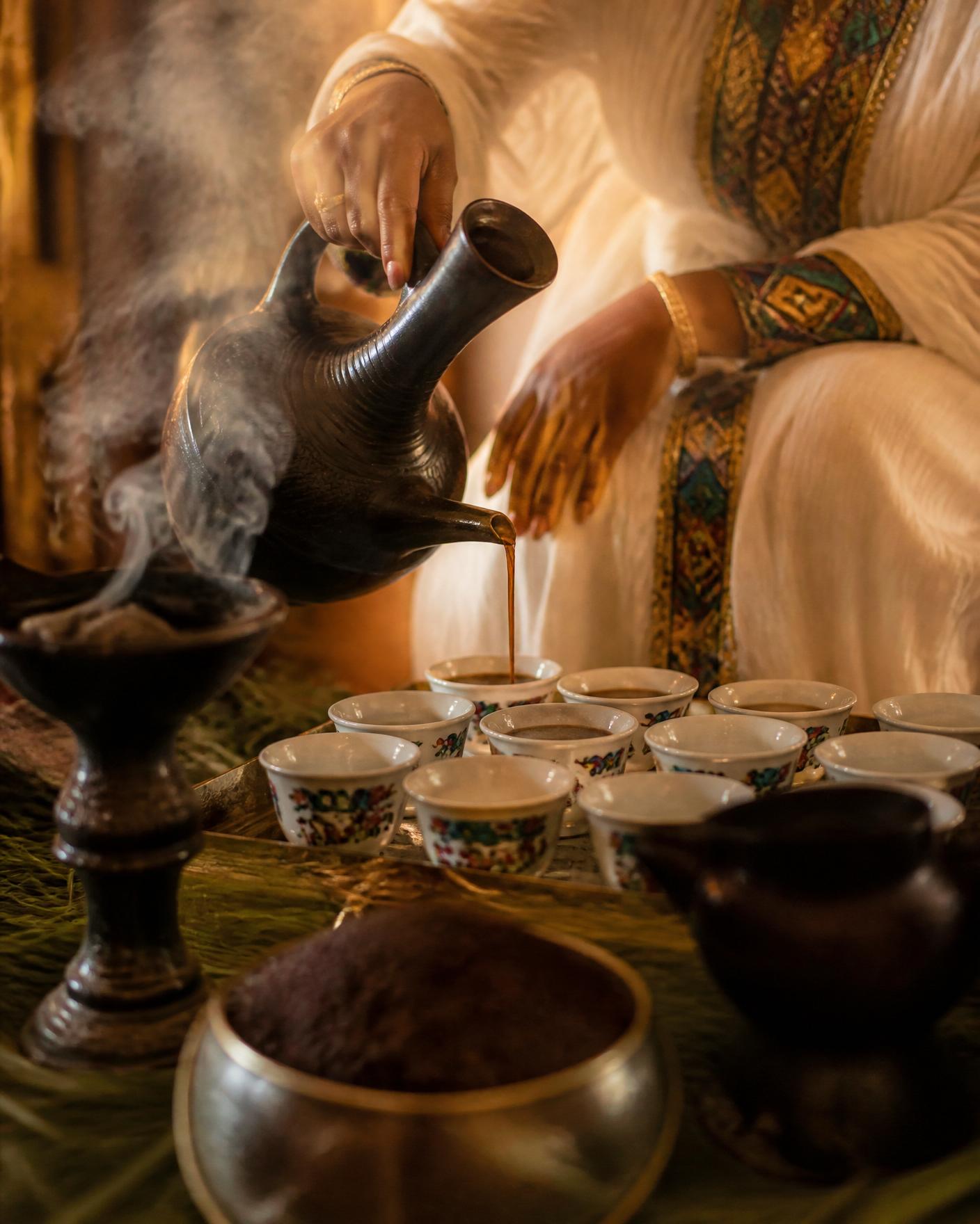 Traditionele Ethiopische koffieceremonie
